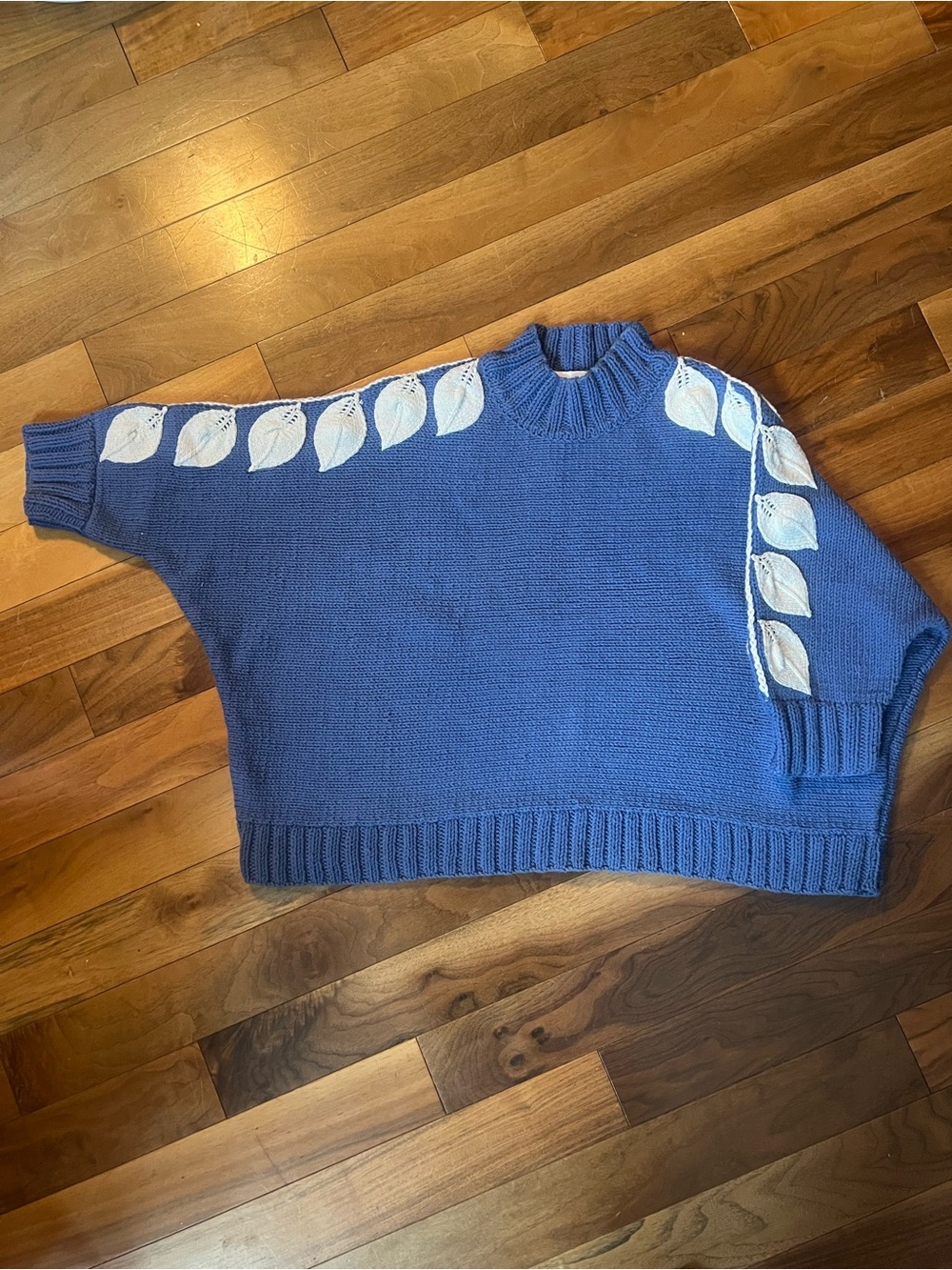 La Casita de Wendy hand knit light sweater